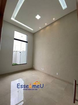Casa 3/4 sendo 1 suíte Setor Três Marias.