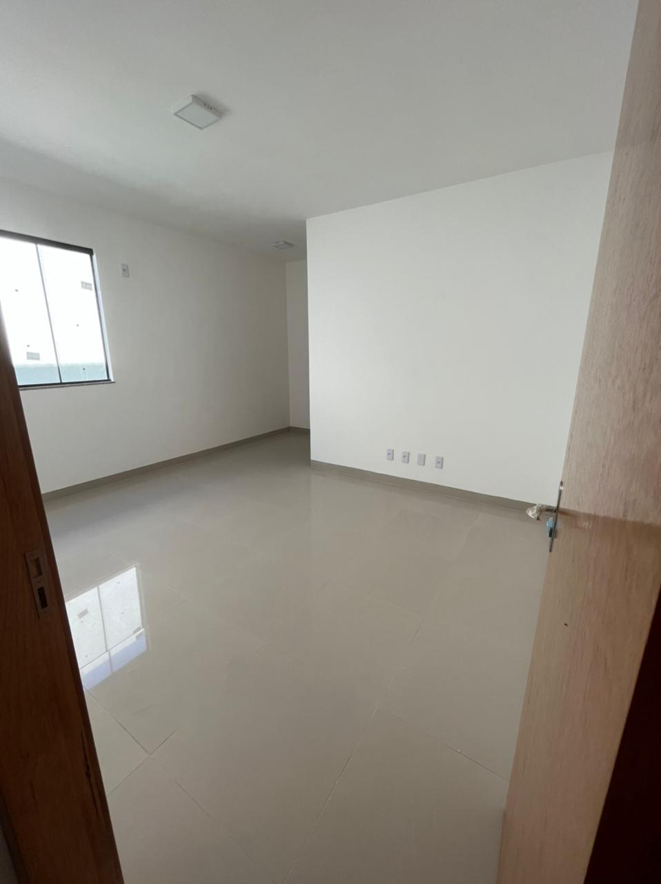 CASA 3 QUARTOS - TRÊS MARIAS 180m²