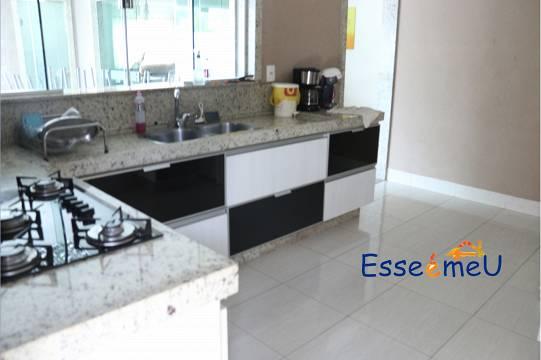 JARDIM MADRI: CASA DE CONDOMINIO 390m²