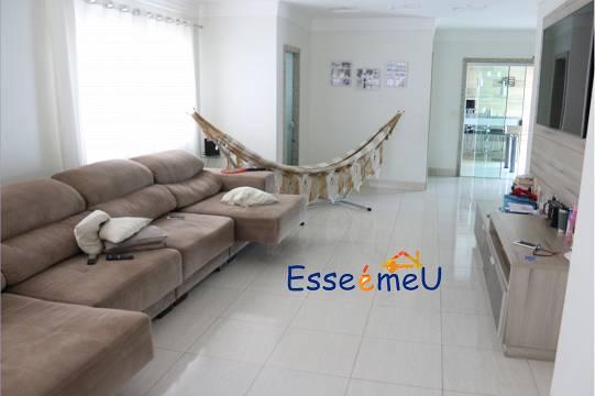 JARDIM MADRI: CASA DE CONDOMINIO 390m²
