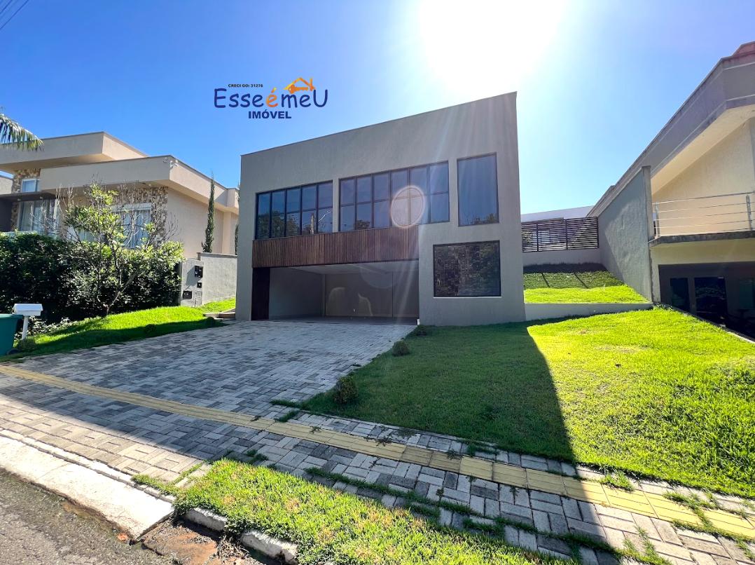 Linda Casa térrea Condomínio do Lago, 4 quartos, 3 suítes plenas, piscina aquecida