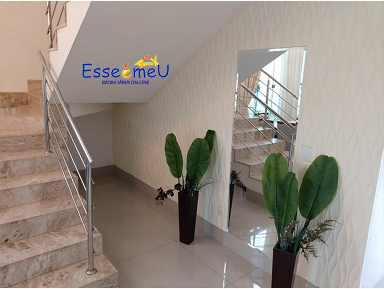 SOBRADO 4 QUARTOS JARDINS MADRI – 300m²