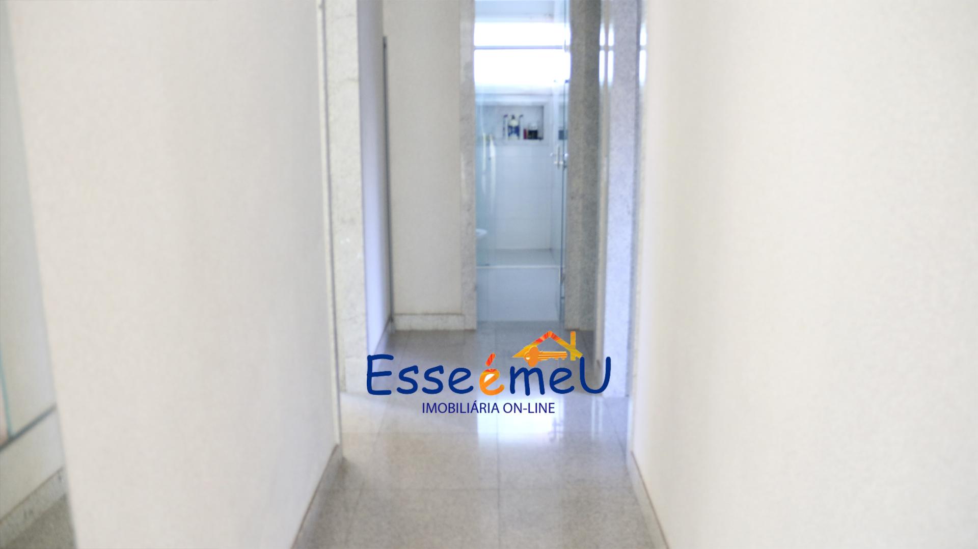 SOBRADO 4 QUARTOS - JARDINS MADRI 425m²