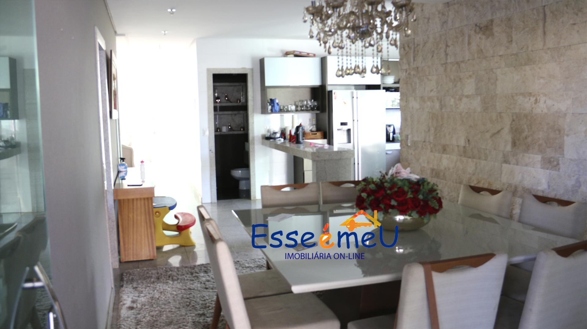 SOBRADO 4 QUARTOS - JARDINS MADRI 425m²