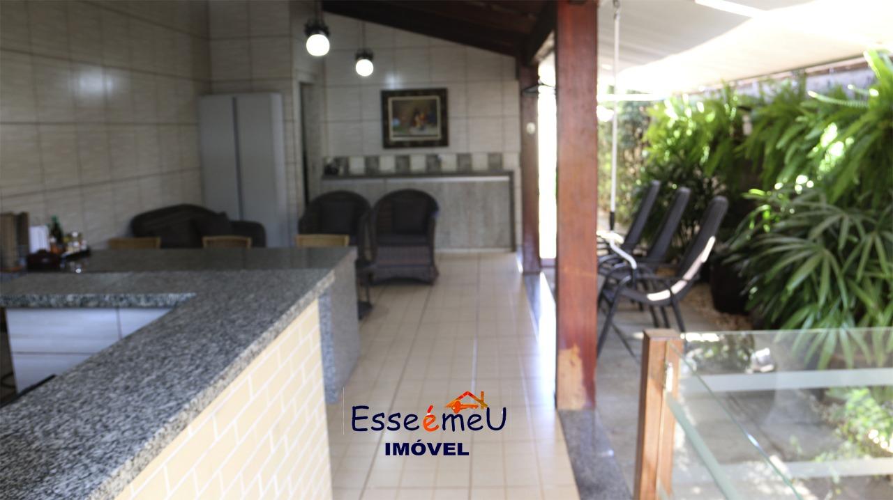 SOBRADO 5Q - JARDINS MADRI 409,05m²